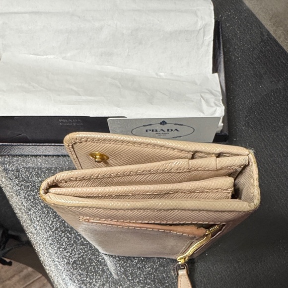 PRADA Saffiano Metal CIPRIA Wallet with Gold Logo - Picture 7 of 16